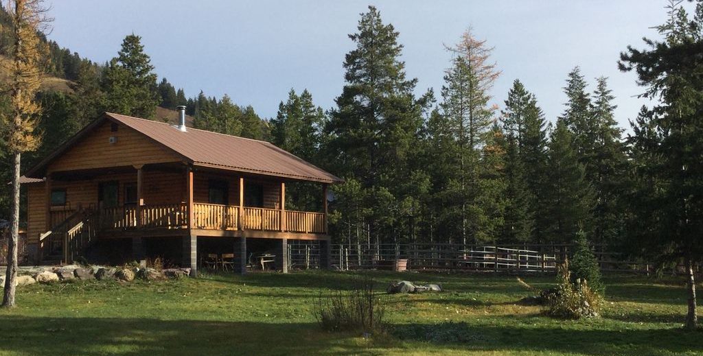 Snowy Springs Outfitters Vacation Rental Cabin Horseback Rides