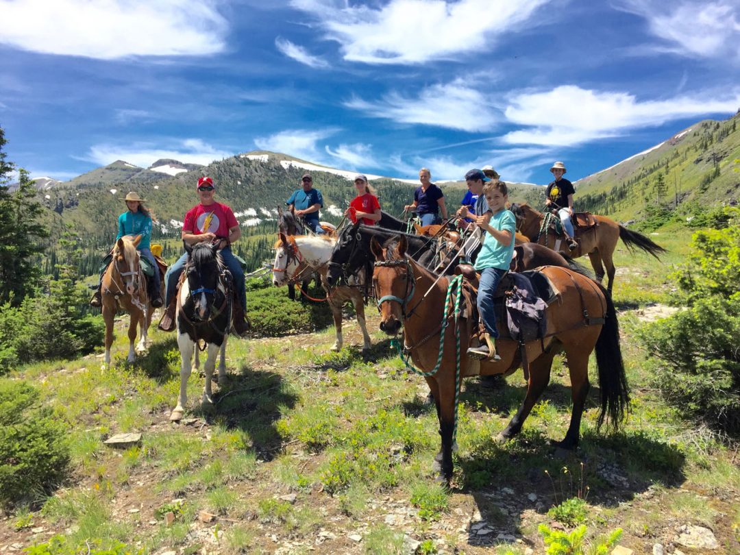 Snowy Springs Outfitters horseback rides pack trips outfitter